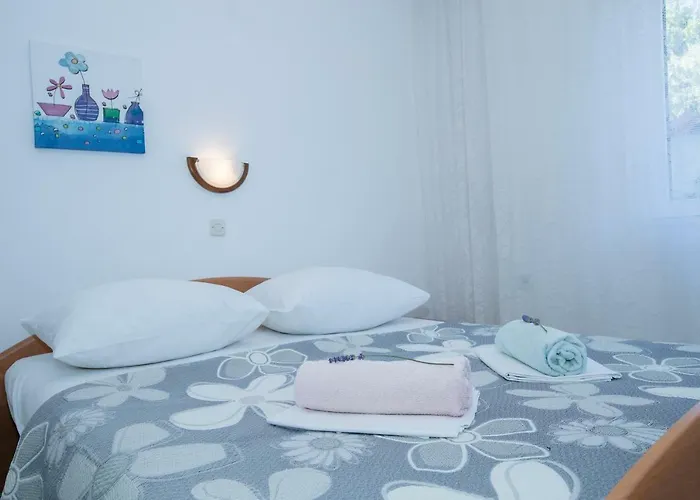 Dania Apartment *