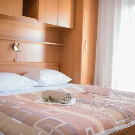 Appartement Dania *