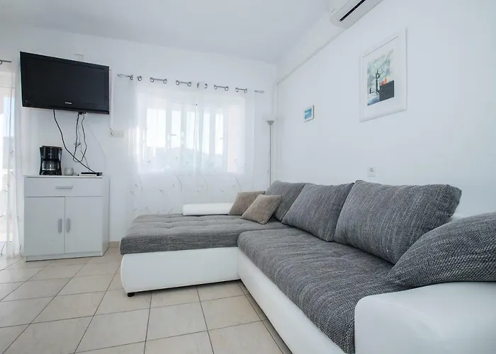 Dania Apartman